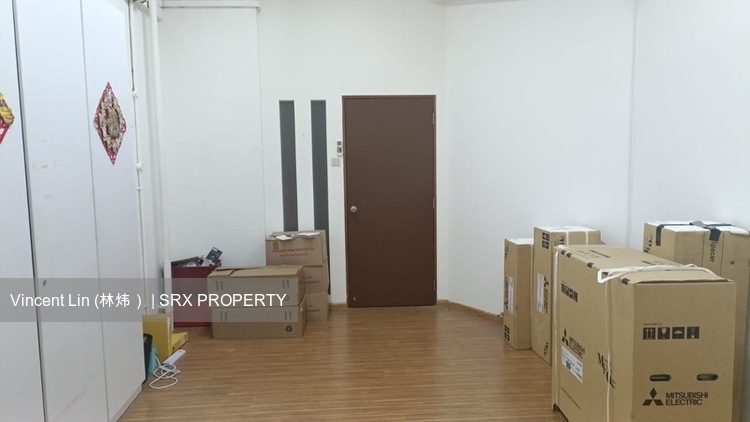 Kapo Factory Building (D13), Factory #482792471